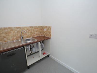 Property Image for Freehold 29, Portfields Road, Newport Pagnell, Buckinghamshire, MK16 8BL