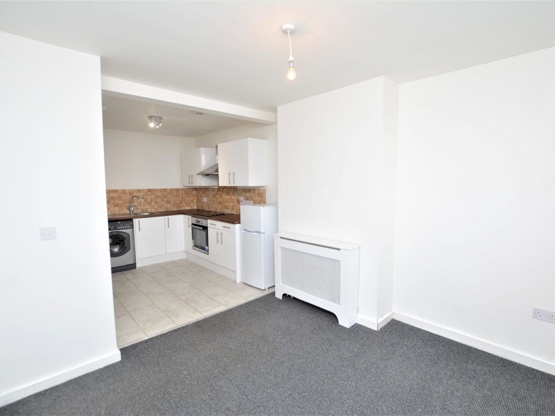 Freehold 29, Portfields Road, Newport Pagnell, Buckinghamshire, MK16 8BL