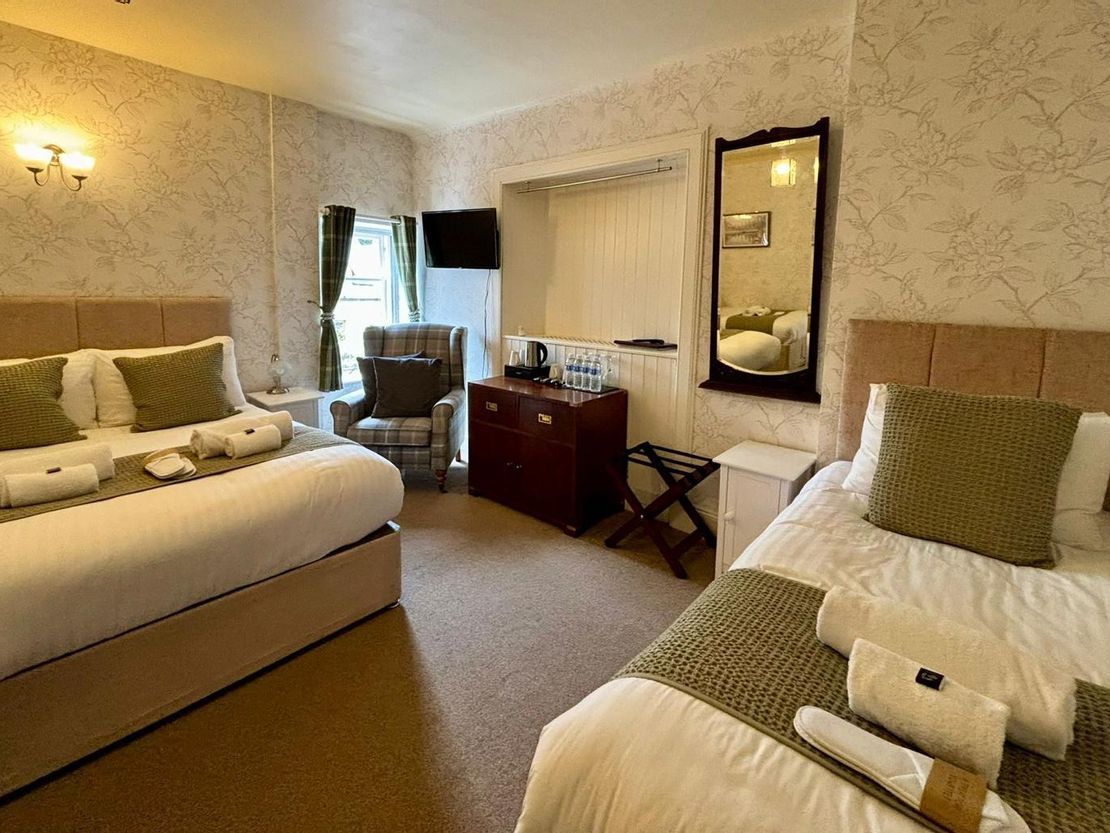 Carra Beag Guest House, 16, Toberargan Road, Pitlochry, PH16 5HG