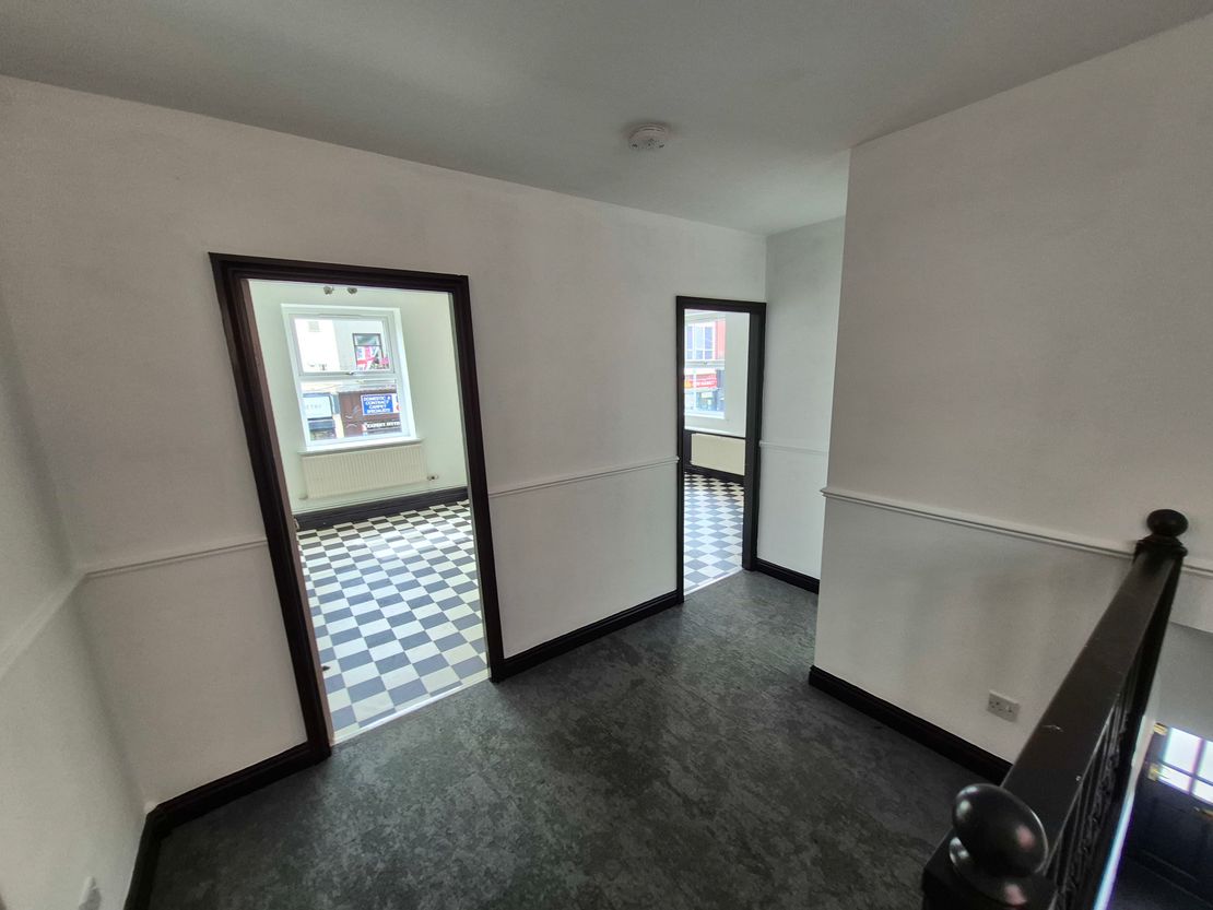 83A Market Street, Hyde, SK14 1HL