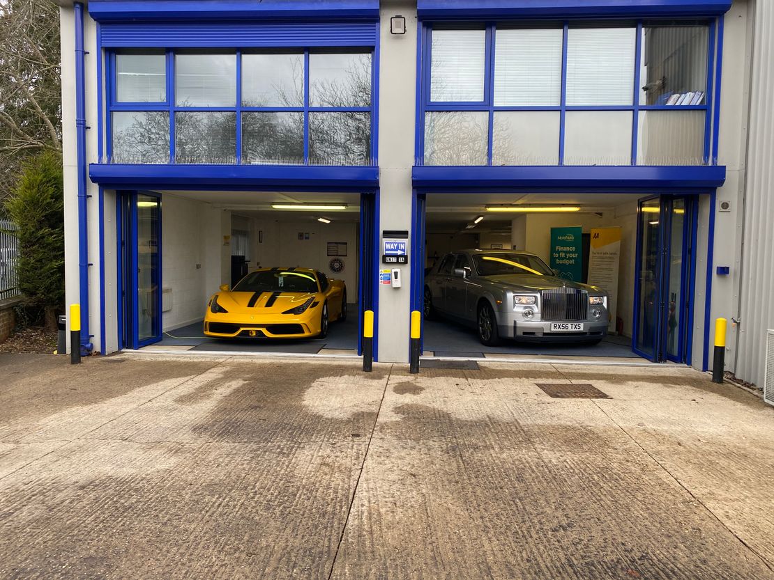 Unit 1A Travellers Close, Travellers Lane, North Mymms, Welham Green, Hertfordshire, AL9 7JL