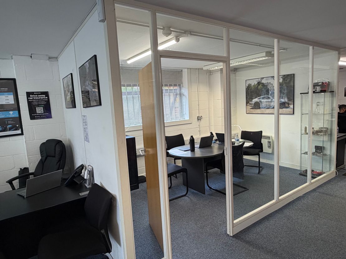 Unit 1A Travellers Close, Travellers Lane, North Mymms, Welham Green, Hertfordshire, AL9 7JL