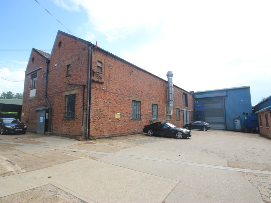 Main Site Pivington Mill, Pluckley, Ashford, Kent, TN27 0PG