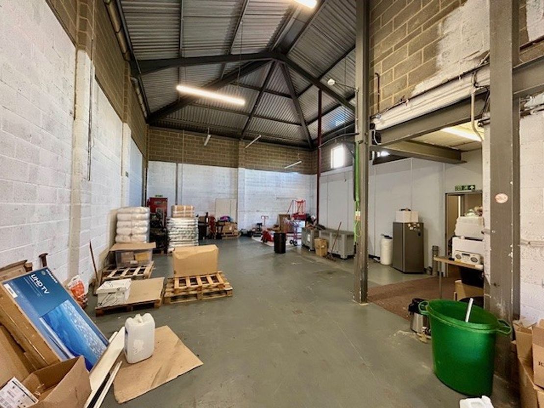 Unit 8, Berkshire Business Centre, Berkshire Drive, Thatcham, West Berkshire, RG19 4EW