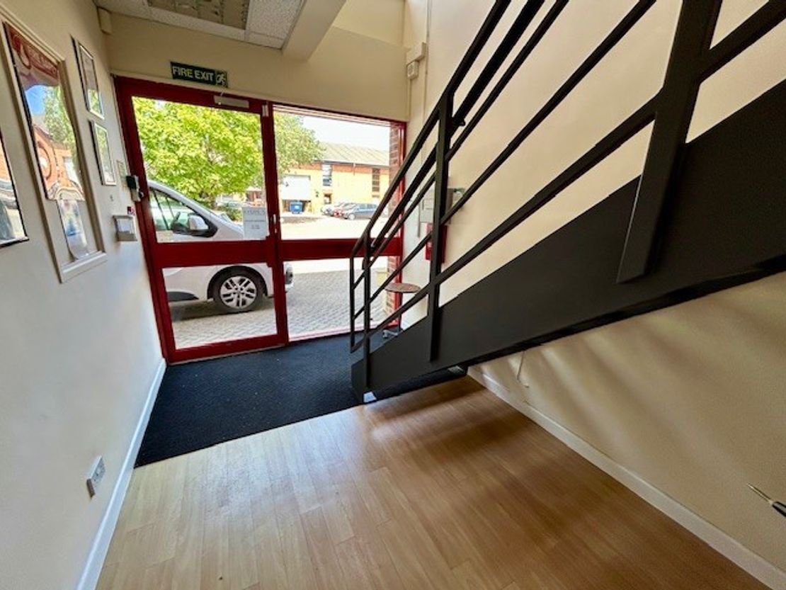 Unit 8, Berkshire Business Centre, Berkshire Drive, Thatcham, West Berkshire, RG19 4EW