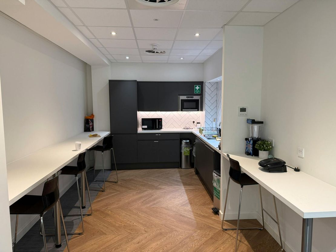 Unit 2, One Crown Square, 1 Chobham Road, Woking, GU21 6HR