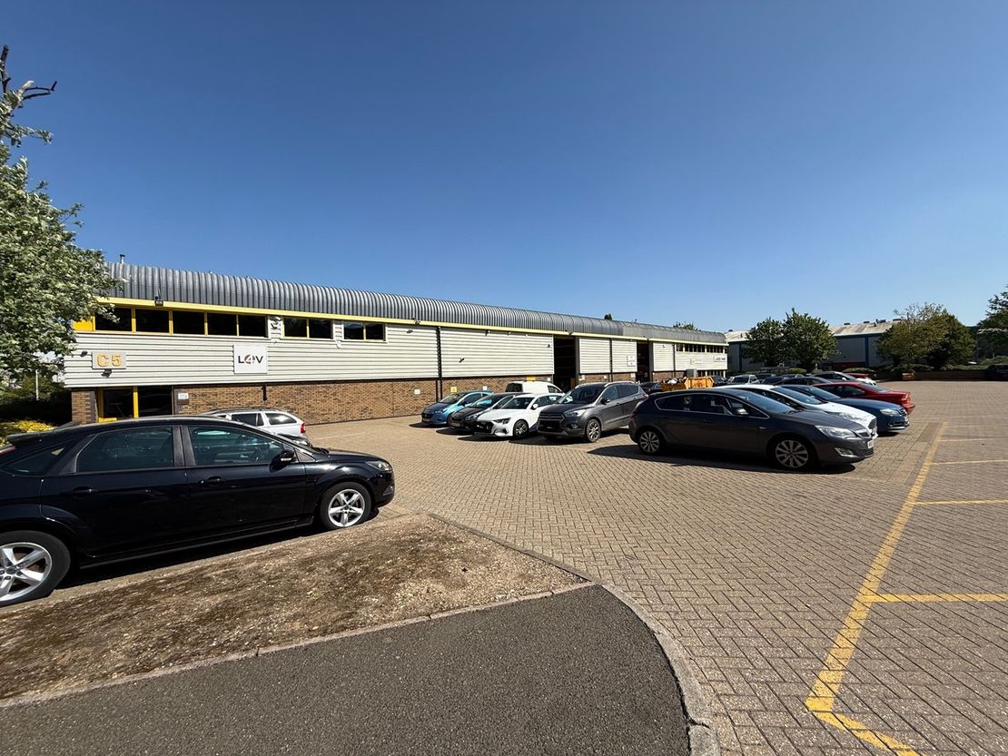 C4 & C5 Imperial Business Estate, West Mill, Gravesend, Kent, DA11 0DL