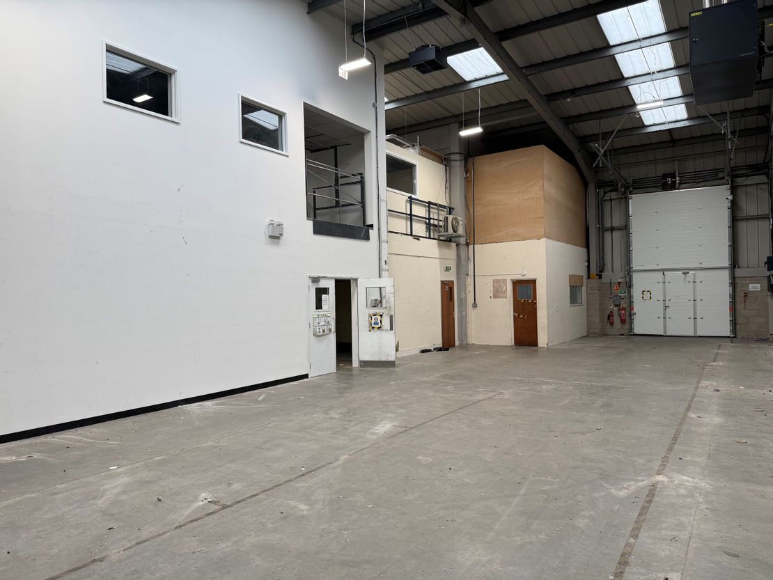 C4 & C5 Imperial Business Estate, West Mill, Gravesend, Kent, DA11 0DL