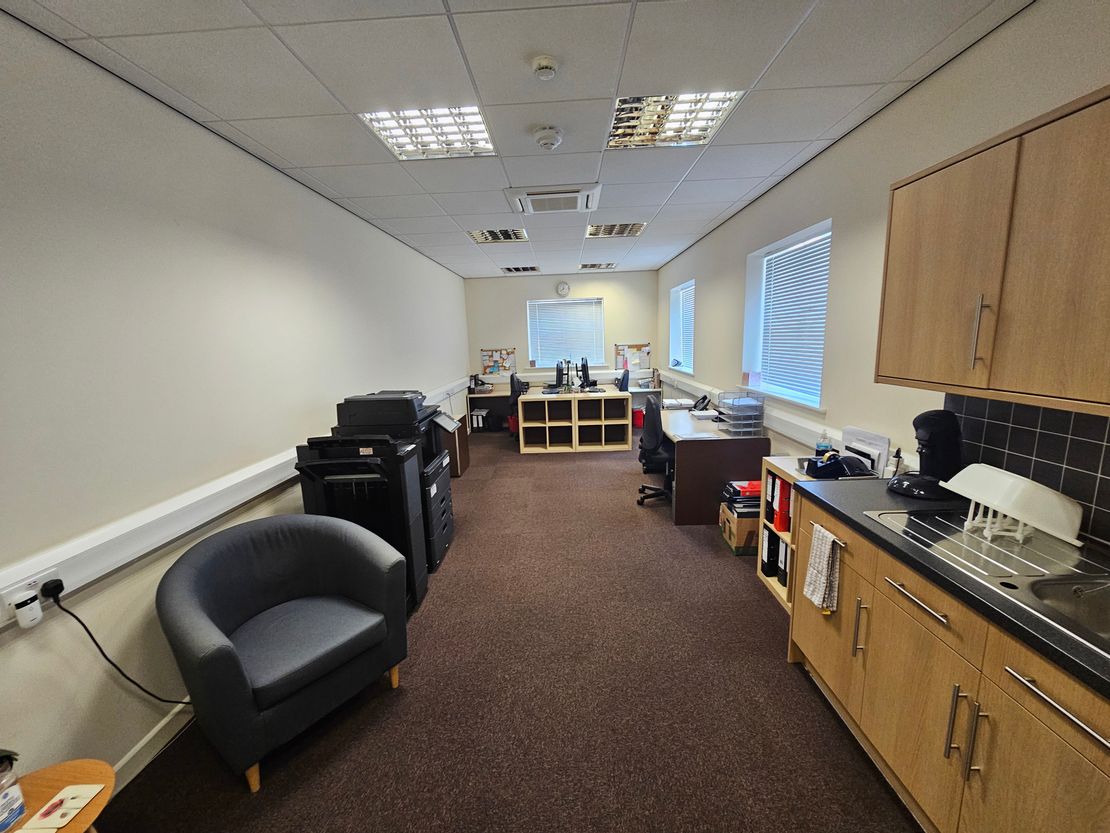 Suite 6 Peach Business Centre, 8 Chestnut Avenue, Walderslade, Chatham, Kent, ME5 9AJ