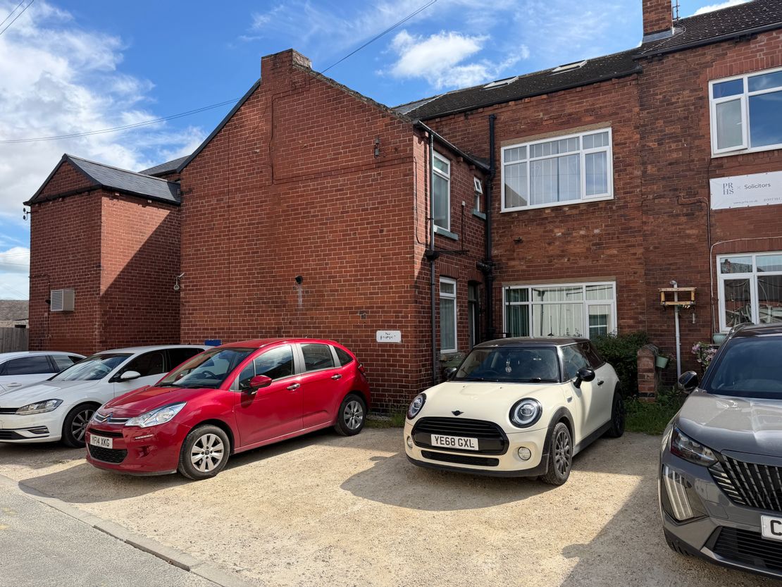 16 Wesley Street, Castleford, WF10 1AE