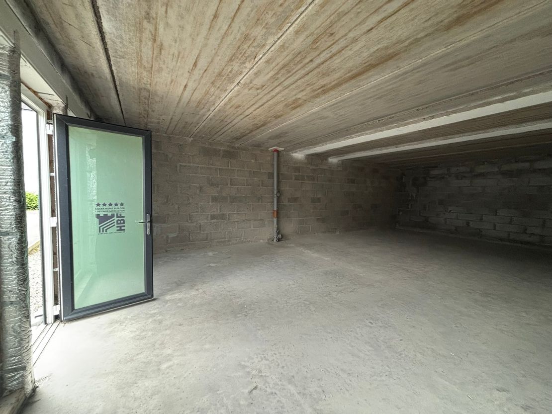 Unit B49, Mugiemoss, Aberdeen, AB21 9FR