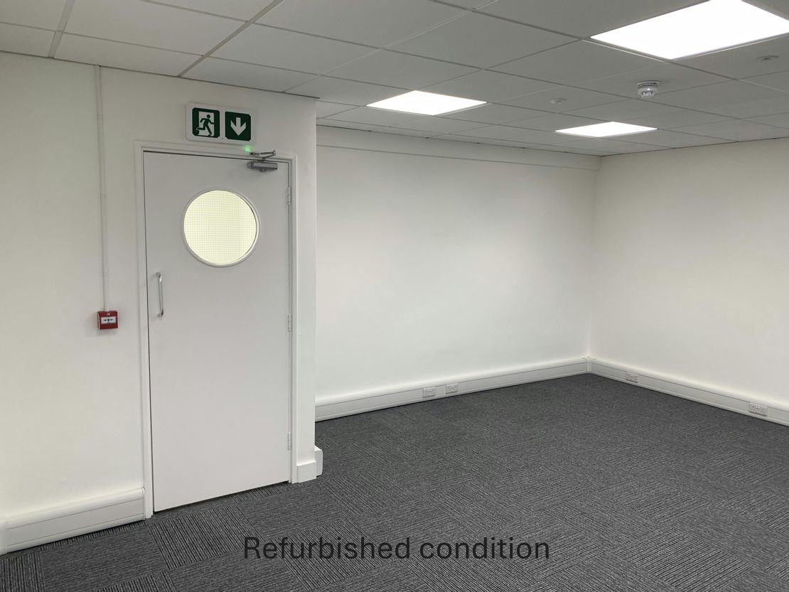 4 The Pines, Broad Street, Guildford, GU3 3BH