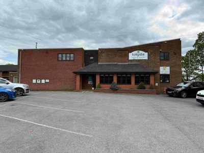 Property Image for Suites At The Tollgate Hotel, Ripon Road, Blurton, Stoke On Trent, ST3 3BS