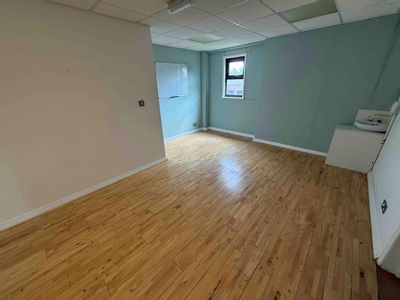Property Image for Suites At The Tollgate Hotel, Ripon Road, Blurton, Stoke On Trent, ST3 3BS