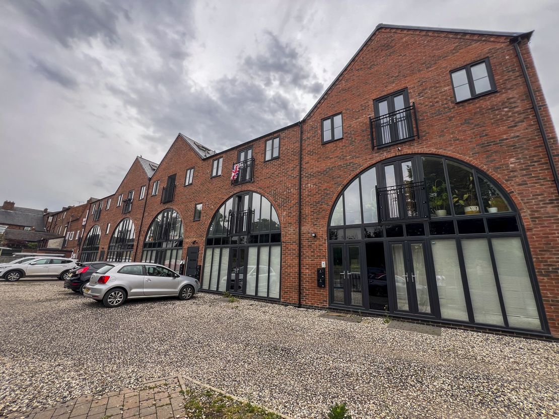 The Moorings, Wharf Yard, Hinckley, Leicestershire, LE10 0QG
