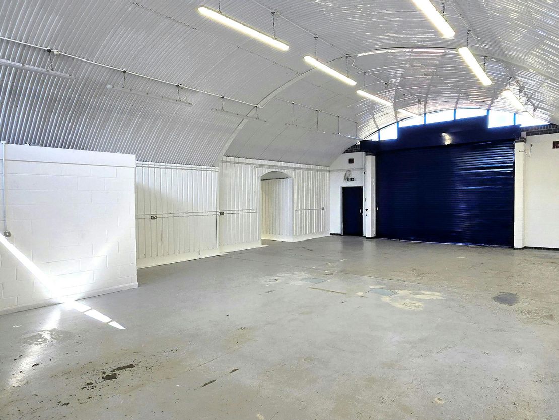 Arches 348-349, Bocking Street, Hackney, London, E8 3RU