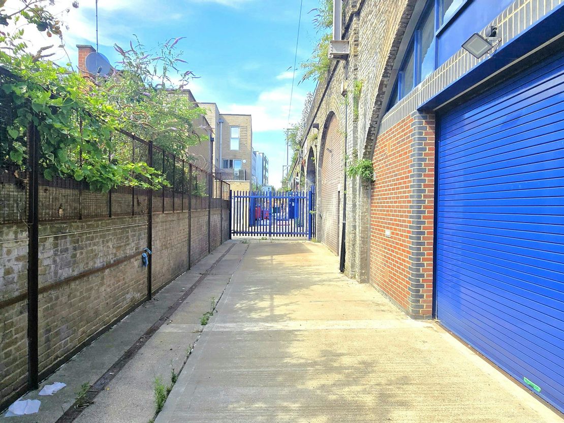 Arches 348-349, Bocking Street, Hackney, London, E8 3RU