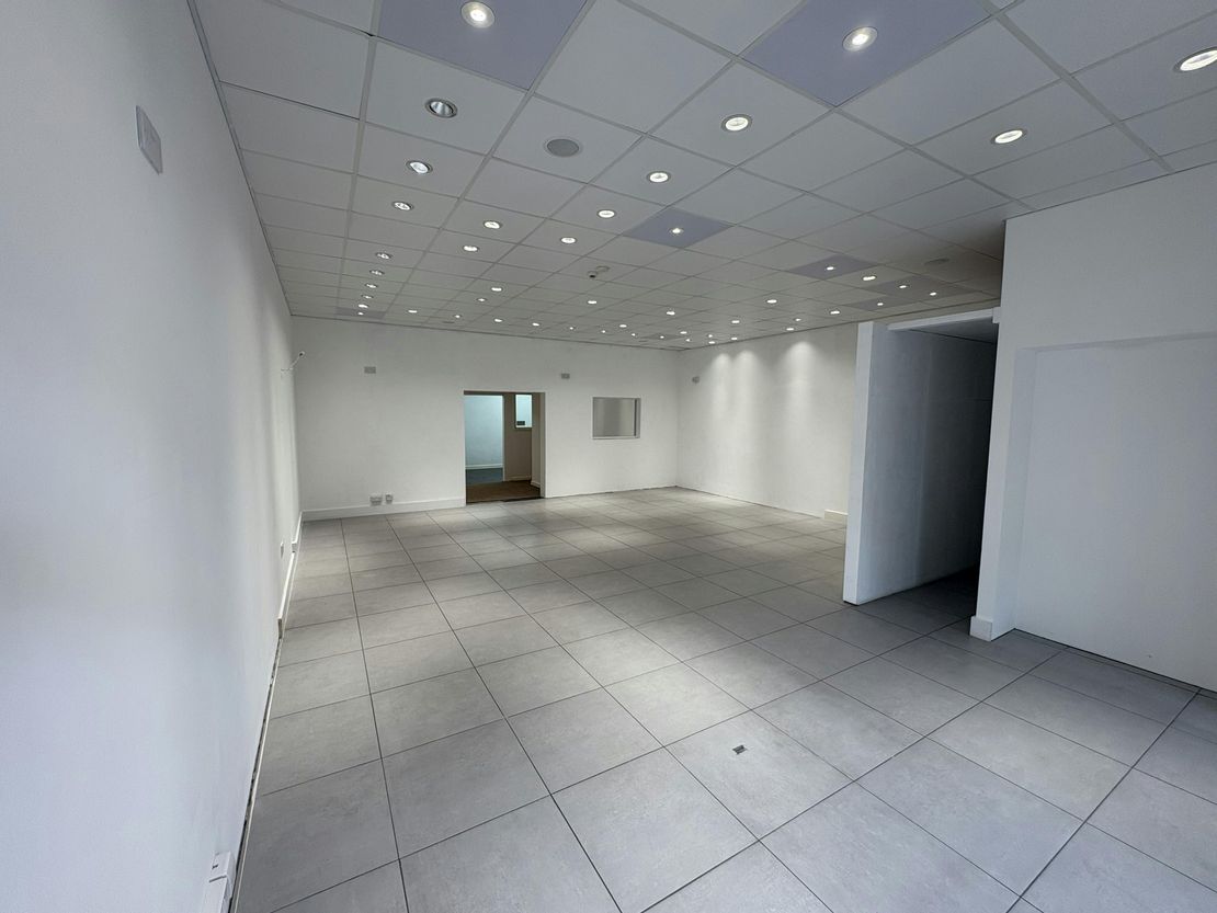 Unit 4 Sheffield House, Fieldings Road, Cheshunt, EN8 9TL