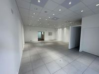 Property Image for Unit 4 Sheffield House, Fieldings Road, Cheshunt, EN8 9TL