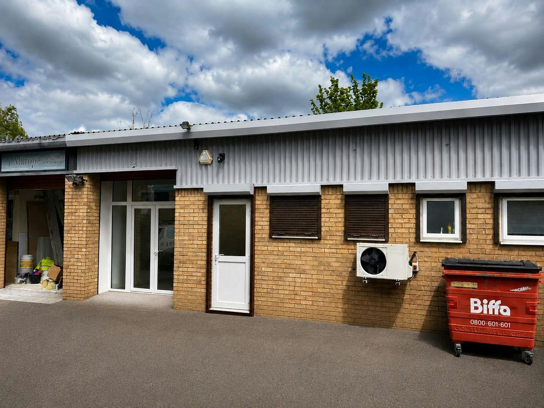 Unit 4 Sheffield House, Fieldings Road, Cheshunt, EN8 9TL