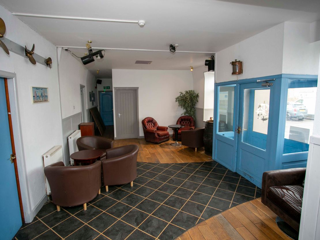 The Marine Hotel, 2 Marine Place, Buckie, Moray, AB56 1UT