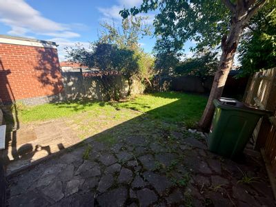 Property Image for 42 Daventry Road, Coventry, West Midlands, CV3 5DP