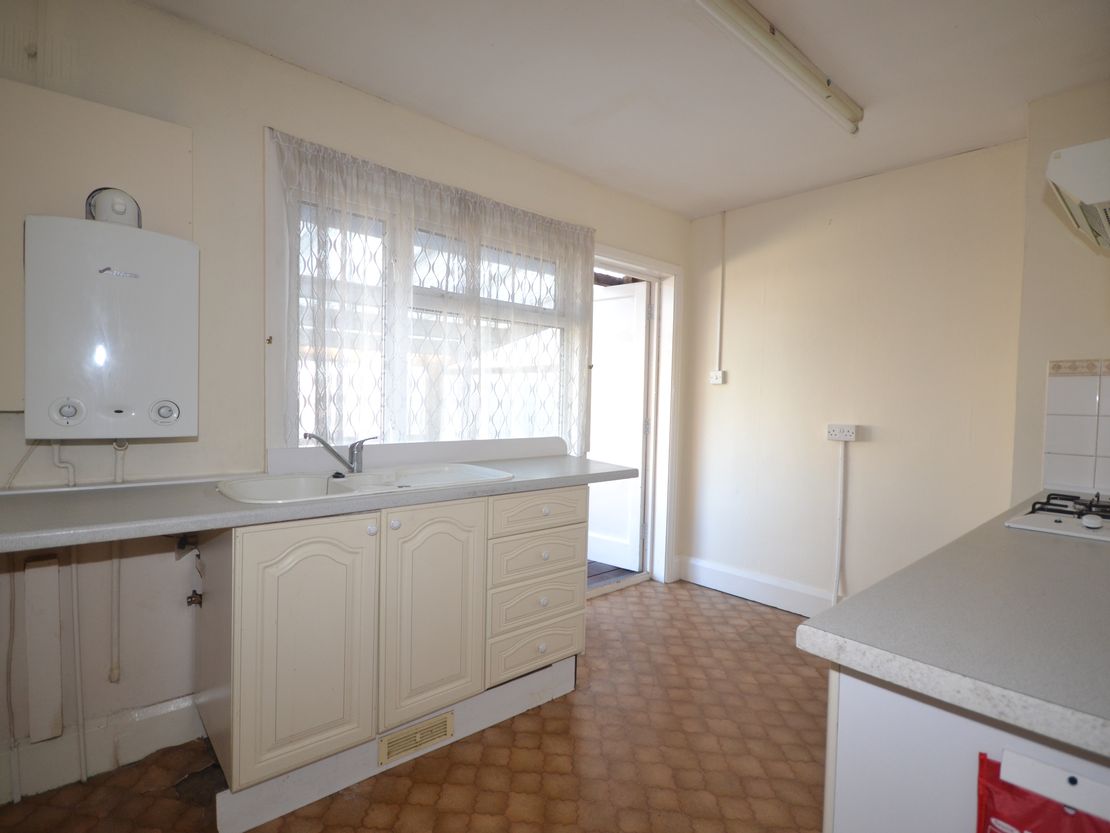 High Street, Selsey, Chichester, West Sussex, PO20 0QB