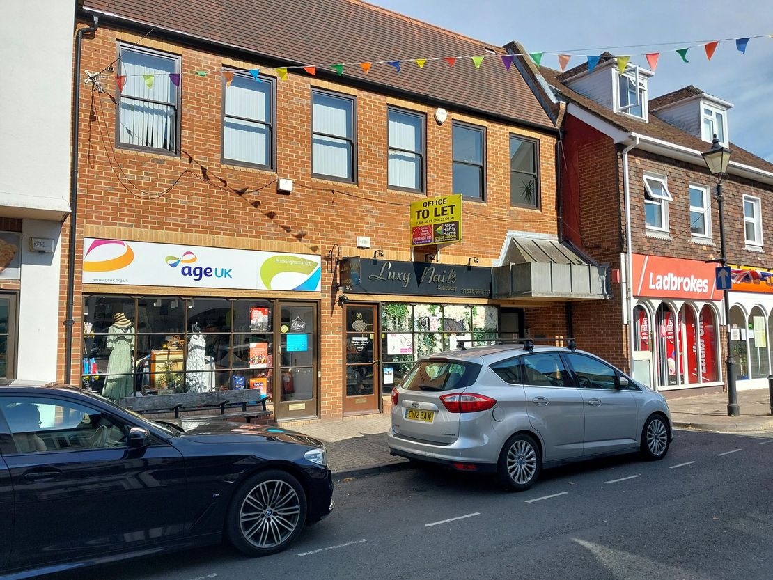First Floor 90-94 High Street, Burnham, Slough, SL1 7JT