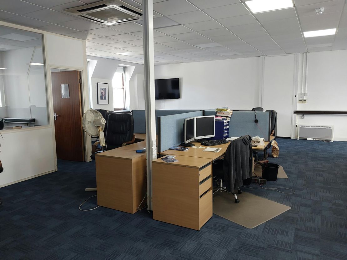 First Floor 90-94 High Street, Burnham, Slough, SL1 7JT