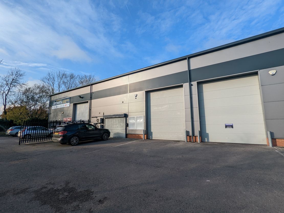 Unit 2 Anglo Industrial Park, Fishponds Rd, Oaklands Park, Wokingham RG41 2AN