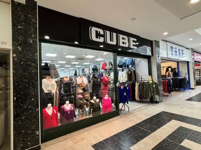 Property Image for 5 The Mall, Newlands Shopping Centre, Newlands Shopping Centre, Kettering, Northamptonshire, NN16 8JA