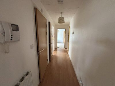 Property Image for East Pilton Farm Crescent, Flat 2, 7 East Pilton Farm Crescent, Edinburgh, EH5 2GF