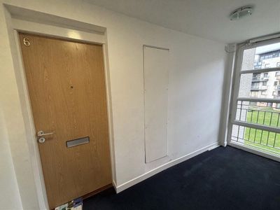 Property Image for East Pilton Farm Crescent, Flat 2, 7 East Pilton Farm Crescent, Edinburgh, EH5 2GF