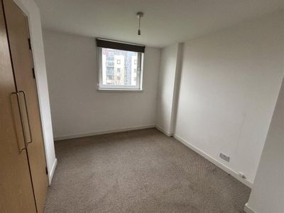 Property Image for East Pilton Farm Crescent, Flat 2, 7 East Pilton Farm Crescent, Edinburgh, EH5 2GF