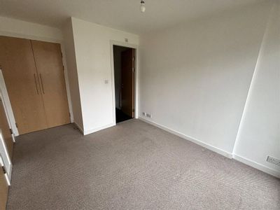 Property Image for East Pilton Farm Crescent, Flat 2, 7 East Pilton Farm Crescent, Edinburgh, EH5 2GF