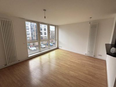 Property Image for East Pilton Farm Crescent, Flat 2, 7 East Pilton Farm Crescent, Edinburgh, EH5 2GF