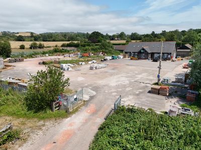 Property Image for Millfield Meadow, Forstal Lane, Harrietsham, Maidstone, Kent, ME17 1LB