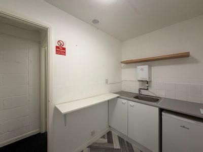 Property Image for Unit B5, Smeed Dean Centre, Castle Road, Sittingbourne, Kent, ME10 3EW
