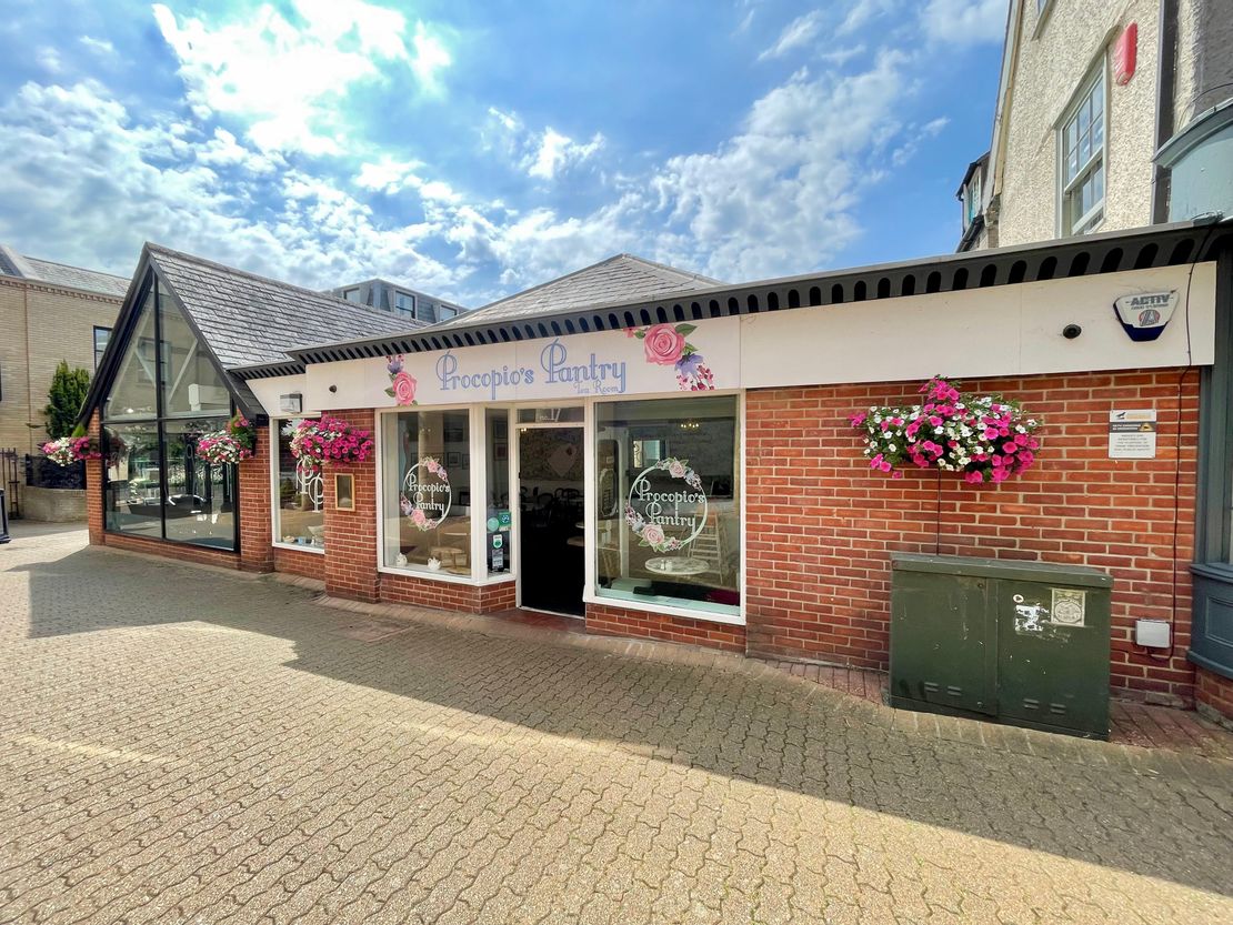 17 Langton Place, Hatter Street, Bury St. Edmunds, Suffolk, IP33 1NE