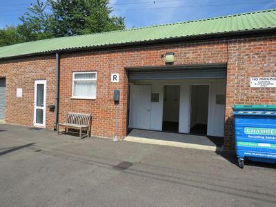 Property Image for Unit R, Linsford Business Centre, Linsford Lane, Mytchett, Camberley, GU16 6DJ