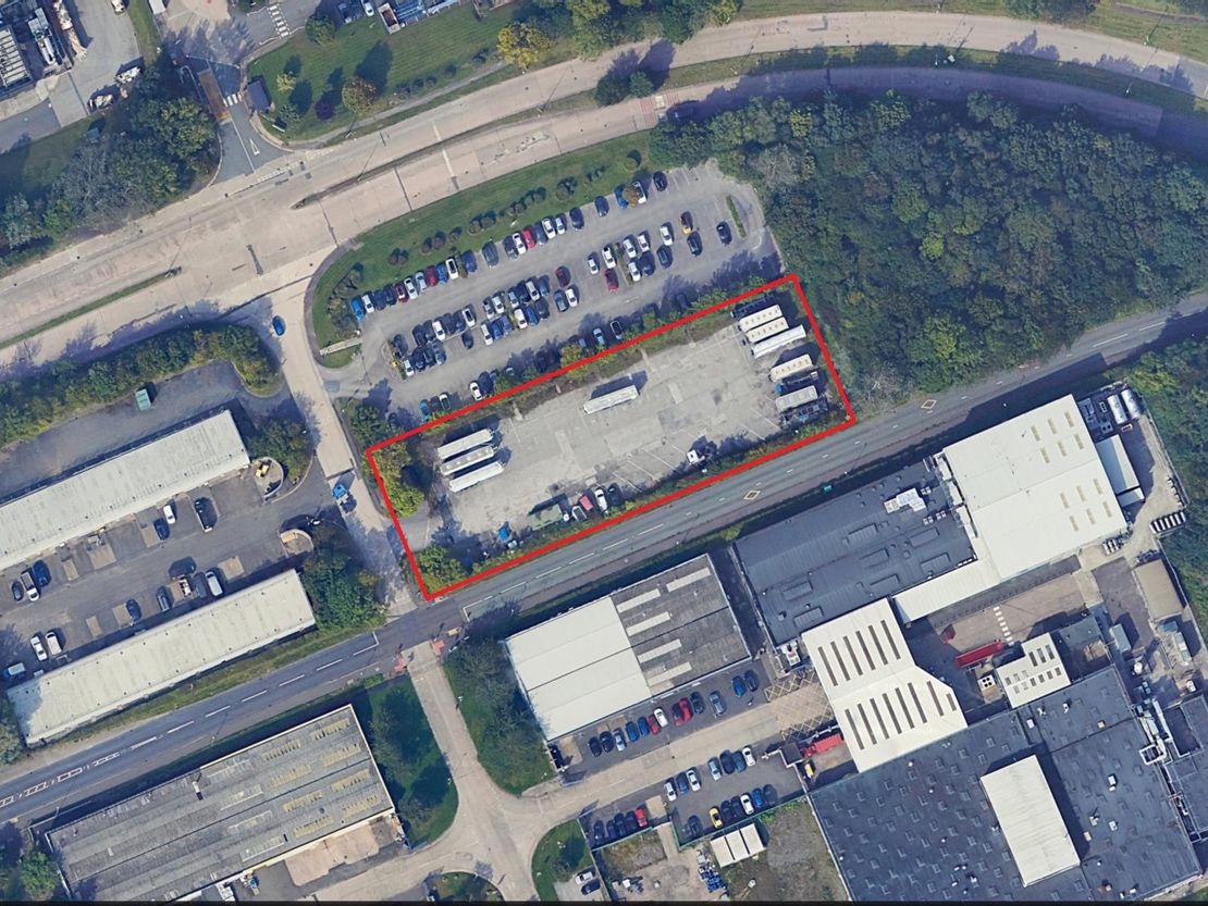 Yard 1, Industrial Open Storage, Arkwright Court, Astmoor Industrial Estate, Runcorn, WA7 1NX