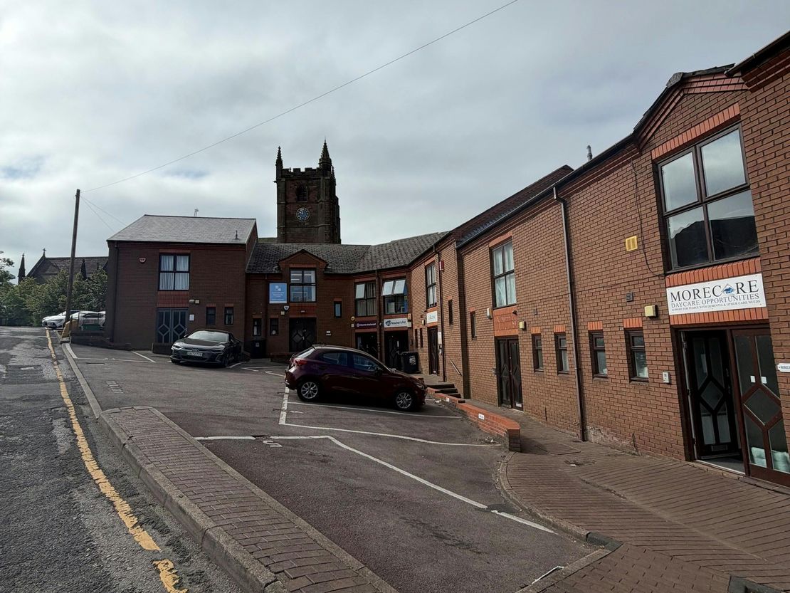 2 Fellgate Court, Newcastle, ST5 2UA