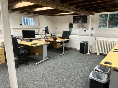 Property Image for The Oast House, 5 Mead Lane, Farnham, GU9 7DY