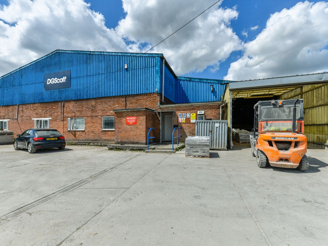 Former DG Scott Engineering Premises, Lydford Road, Meadow Lane Industrial Estate, Alfreton, Derbyshire, DE55 7RQ