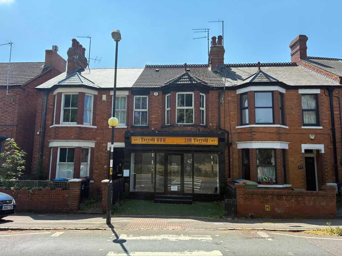 97 Newport Road, New Bradwell, Milton Keynes, Buckinghamshire, MK13 0AJ
