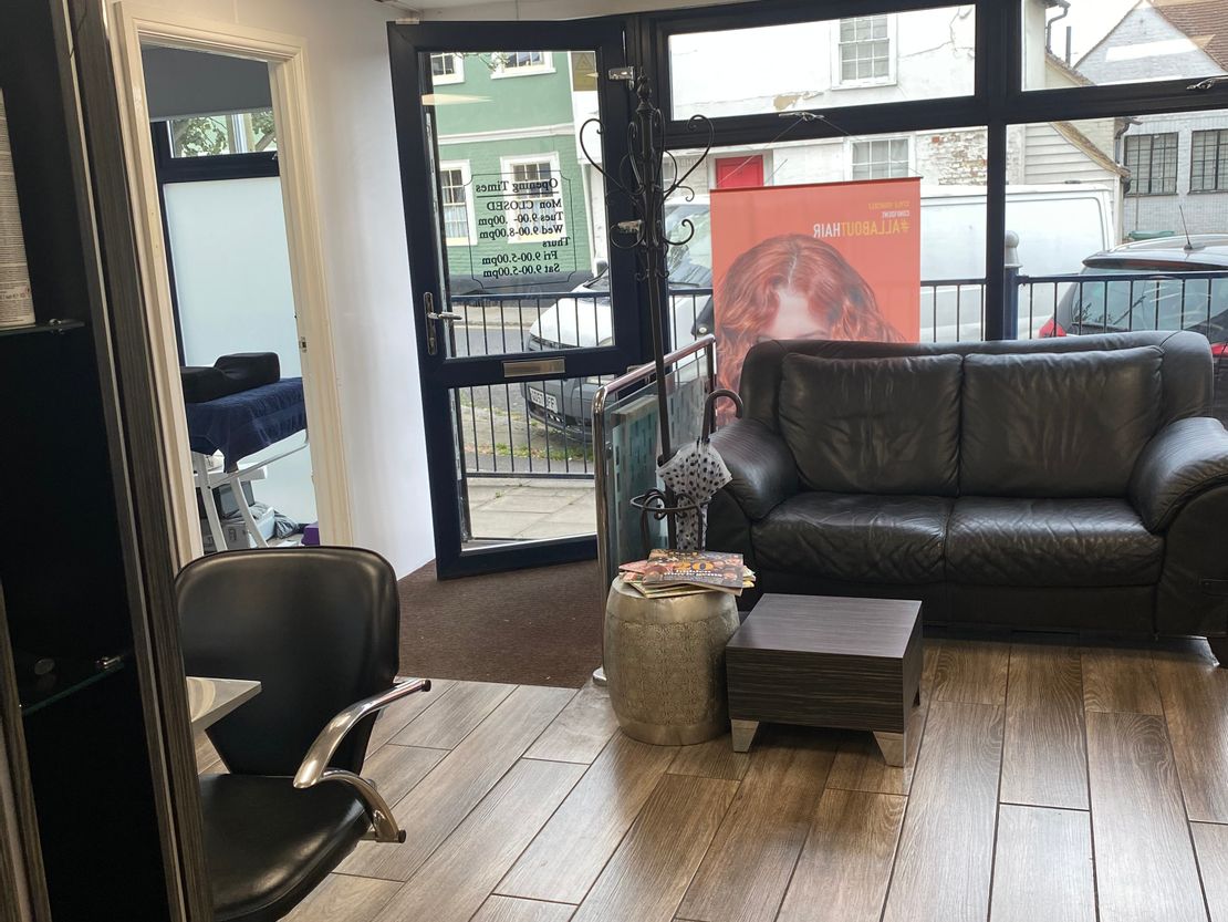 122 High Street, Milton Regis, Sittingbourne, Kent, ME10 2AT
