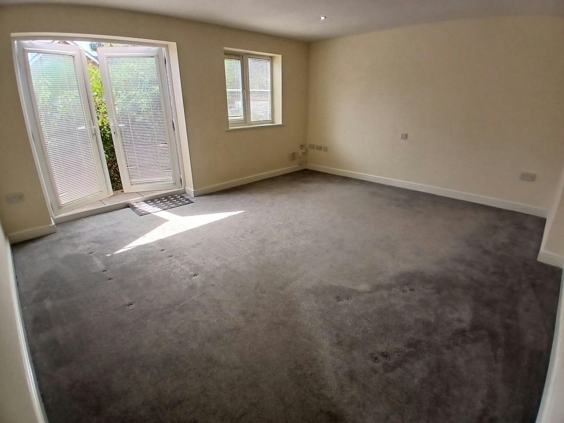 1 Queenscroft Court, Queensville Avenue, Stafford, ST17 4QL