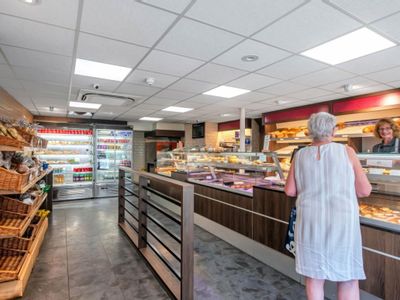Property Image for 14 &amp; 14A High Street, High Street, Uttoxeter, Staffordshire, ST14 7HT