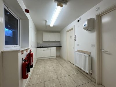 Property Image for 49 St Thomas's Road, Spalding, PE11 2XT