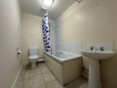 Property Image for 49 St Thomas's Road, Spalding, PE11 2XT
